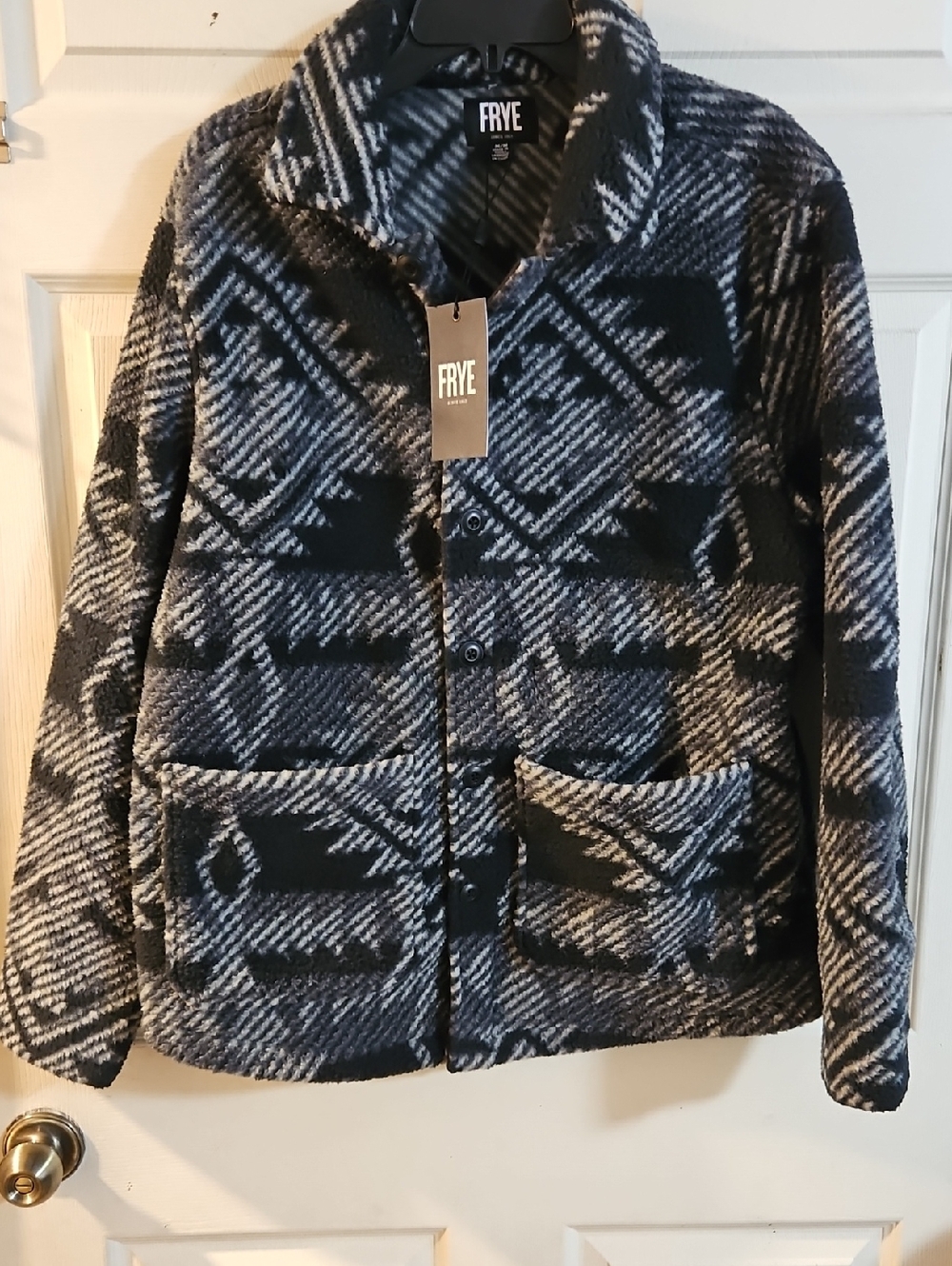 Frye MEN'S Aztec Pattern Striped Button-Up Fleece Jacket: BLACK/GRAY: NWT: SZ M